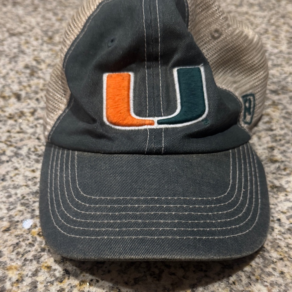 Green and Beige Miami (FL)with U Logo